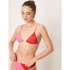 Nike Röda Badkläder Nike Blockfärgad Bikiniöverdel I Trekantsmodell - Röd/Rosa
