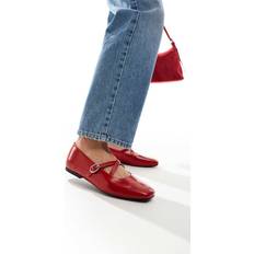 Stradivarius Ballet Flats With Crossover Straps - Red
