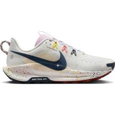 Nike Air Max 90 W - Summit White/Football Grey/Pink Foam/Armory Navy
