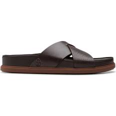 Clarks Men Slippers & Sandals Clarks Torford Cross Standard Fit - Brown