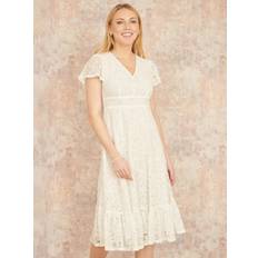 Yumi Lace Midi Skater Dress - White
