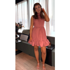 Malina Kjoler Malina Fern Halterneck Ruffled Mini Dress - Pink