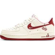 Nike Air Force 1 Low Valentines Day - Womens