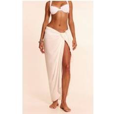 Saronger & Kimonos PrettyLittleThing Floaty Woven Maxi Sarong - White