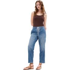 Gat GAP Womens New Ease Jeans - Medium Wash Iseo
