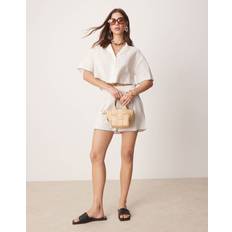 New Look Shorts New Look Co-Ord Blanket Stitch Short - White