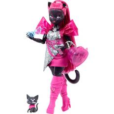 Monster High Catty Noir Doll with Pet Cat Amulette and Accessories HXH76