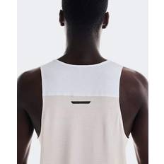 Silver Linnen On Performance Tank - White