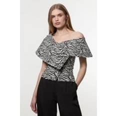 Zebra Outerwear Karen Millen Zebra Jacquard Assymetric Neck Tailored Jacket - Zebra