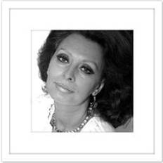 Interior Details ARTERY8 Warren Portrait Actress Sophia Loren Head Shot Photo 8 x 8 Inch Square Wooden Wall Print Picture with Mount Framed Art