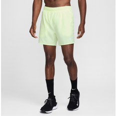Nike Dri-FIT Challenger 5 Inch Shorts - Gul