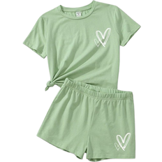 Shein Tween Girls' Casual Simple Heart Pattern Short Sleeve Top And Shorts 2pcs/Set, Suitable For Summer