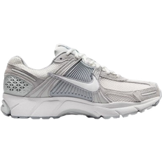 Nike zoom vomero 5 Nike Zoom Vomero 5 - Pure Platinum/Platinum Tint/Wolf Grey/Summit White