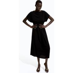 H&M Waisted Maxi Dress - Black