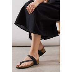 Riley Toeloop Comfort Flexi Low Wedge Footbed Sandals - Black