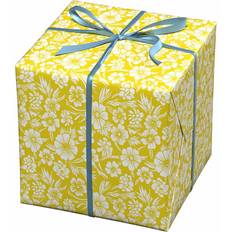 Panduro Presentpapper På Rulle 10 m x 57 cm Gult Papper Med Vita Blomstermotiv