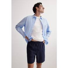 H&M Men Blue Relaxed Fit Linen-Blend Shorts - Blue