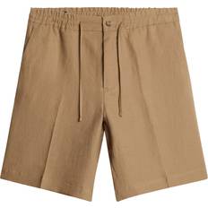 J.Lindeberg Men Shorts J.Lindeberg Brady Drape Linen Shorts - Mid Brown