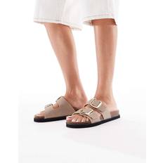 New Look Double Strap Sandal With Buckles - Tan