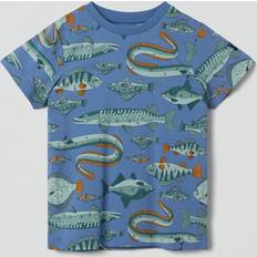 Polarn O. Pyret T-shirts Polarn O. Pyret T-paita Kalakuviolla