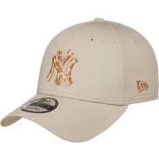 New Era 9Forty Animal Infill Yankees Cap Beige