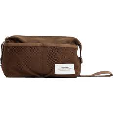 Necessärer på rea AY Studios Wash Bag - Necessär - Dark Brown