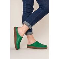 Green Clogs Moshulu Pevensey Unlined Leather Clogs - Green