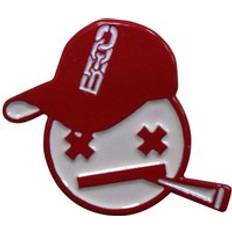 Röda Broscher Bad Boy Chiller Crew Pin Badge Red Emblem