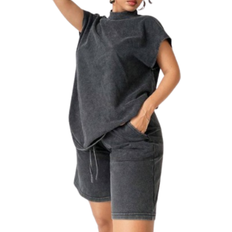 Clothing Shein SXY Summer Wasteland Style Casual Two-Piece Set, Distressed Snow Washed Tee With Drop Shoulder & Wide-Leg Bermuda Shorts