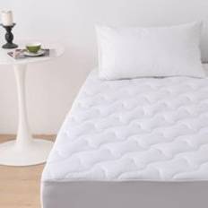 OEKO-TEX Mattress Covers GlamHaus Quilted Topper Single Mattress Cover White (190x)