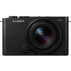 Panasonic Lumix DC-S9 + 18-40mm F4.5-6.3 Black