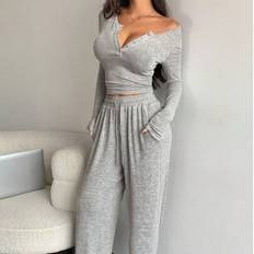 Suits on sale Shein 2pcs Set Women Long Sleeve Solid Color Bodycon Top And Pants Suit - Spring/Autumn/Winter