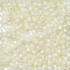 Panduro Pyssel Panduro TOHO Round Beads 11/0 Mother of Pearl 122 Opaque Lustered Navajo White