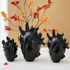 Shein Resin Heart-Shaped 1pc Vase