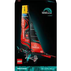 LEGO Technic Emirates Team New Zealand AC75 Yacht 42174