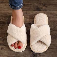 Slippers Shein Fluffy Cross Strap Slippers - Pink