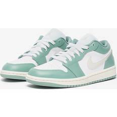 Jordan Air 1 Low Trainers - White/Light Blue