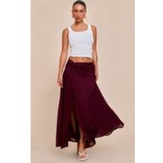 PrettyLittleThing Wine Twist Front Thigh Split Maxi Skirt - Red