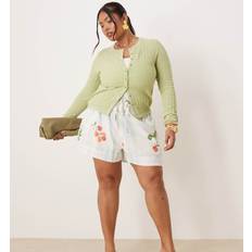 Rutiga Shorts Nobody's Child Plus Jen Shorts - Fruit Check Print