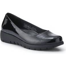 Pavers Lightweight Wedge-Heeled Pumps - Jet Black