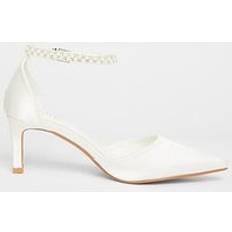 High Heel - White Heels & Pumps Quiz Womens Satin Court Heels - White