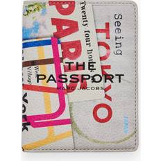 Marc Jacobs Passfodral Marc Jacobs The Tourist Passport Case - White