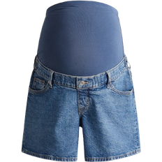 H&M MAMA Denim Shorts - Denim Blue