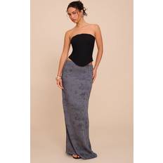PrettyLittleThing Textured Printed Maxi Skirt - Grey
