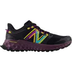 New balance fresh foam garoé New Balance Fresh Foam Garoé W - Black/Ginger Lemon/Fuchsia Purple