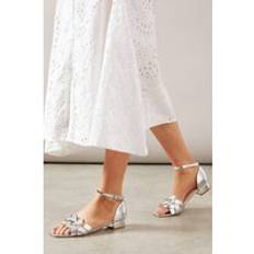 Wallis Womens Wide Fit Sonia Faux Leather Interwoven Low Block Heeled Sandals - Silver
