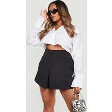 Pleats Trousers & Shorts boohoo Womens Plus Woven Tailored Pleated Skort - Black