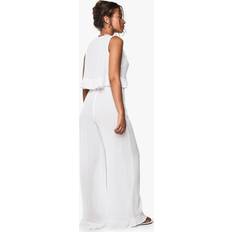 boohoo Womens Bridal Cheesecloth Ruffle Halterneck Top And Trouser Set - White