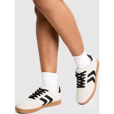 Beige Trainers boohoo Womens Contrast Stripe Flat Trainers - Cream