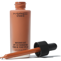 MAC Studio Waterweight Foundation SPF30 NW50
